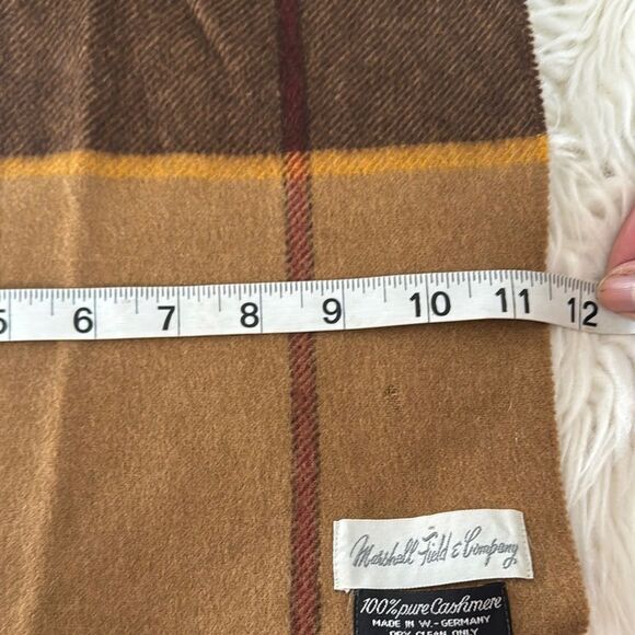 Marshall Field & Company 100% Cashmere Brown and Tan Plaid Scarf - Picture 3 of 7